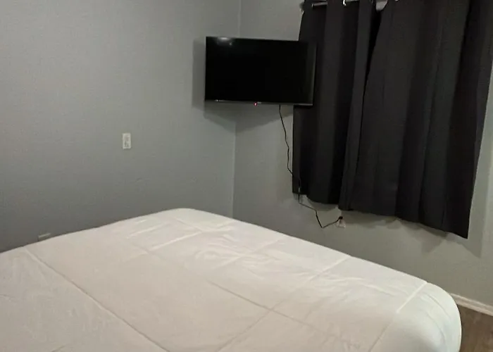 82A Grand Canyon South Rim Studio Sleeps 2- Yukon